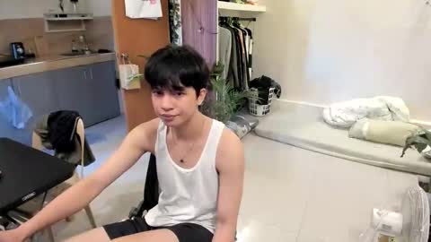 Green online show from 11, 9, 2025