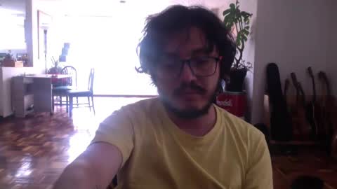 Snapshot of theguitarmistery chatting on 15, 2, 2026 theguitarmistery online show from 15, 2, 2026