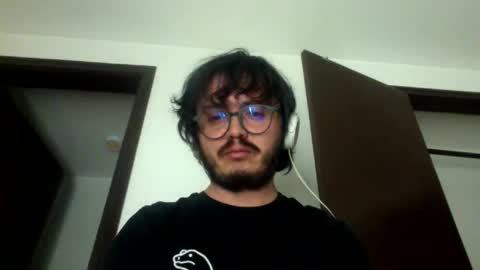 Snapshot of theguitarmistery chatting on 21, 2, 2026 theguitarmistery online show from 21, 2, 2026