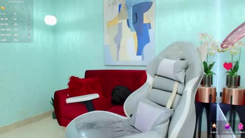 Theia  online show from 19, 1, 2025