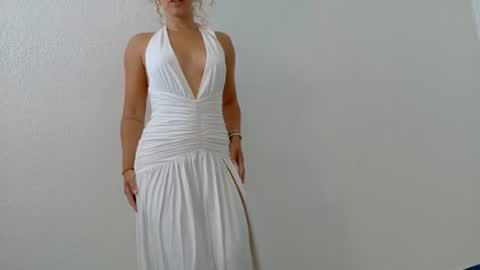 Snapshot of theislandgirl chatting on 13, 6, 2026 Lily Marie online show from 13, 6, 2026
