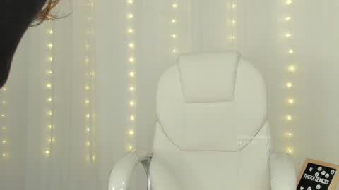 Snapshot of thekatemess_ chatting on 6, 8, 2026 Katie. Kate is the name I go by. online show from 6, 8, 2026