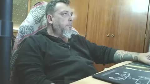 Snapshot of thekier chatting on 8, 2, 2026 thekier online show from 8, 2, 2026