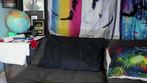 Goddess Nola online show from 20, 9, 2025