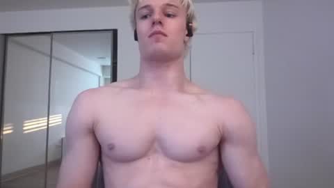 Snapshot of thelevimeyers chatting on 24, 7, 2026 thelevimeyers online show from 24, 7, 2026