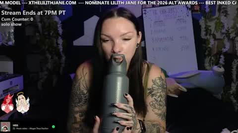 Snapshot of thelilithjane chatting on 16, 4, 2026 Lilith Jane online show from 16, 4, 2026