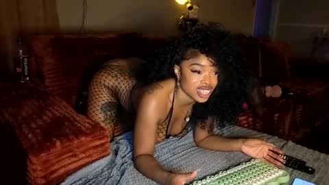 Snapshot of thelovelybrown chatting on 13, 3, 2026 thelovelybrown online show from 13, 3, 2026