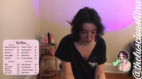 Snapshot of thelusciouslibra chatting on 15, 9, 2025 thelusciouslibra online show from 15, 9, 2025