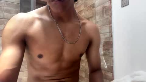 Snapshot of themachcute chatting on 16, 5, 2026 themachcute online show from 16, 5, 2026