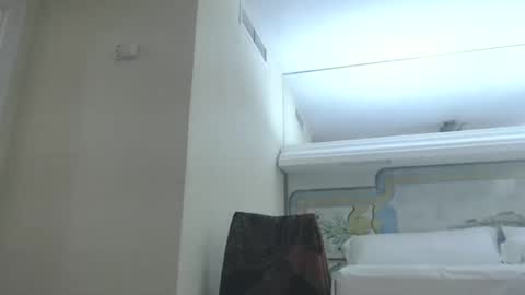 Snapshot of themannie83 chatting on 3, 6, 2026 Cumster online show from 3, 6, 2026
