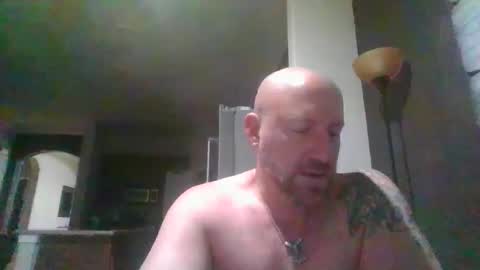 Subbie boy Drew online show from 13, 4, 2026