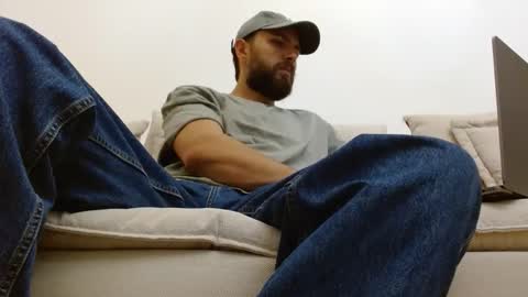 Snapshot of themonarchgoat chatting on 15, 9, 2025 TheMonarchGoat online show from 15, 9, 2025