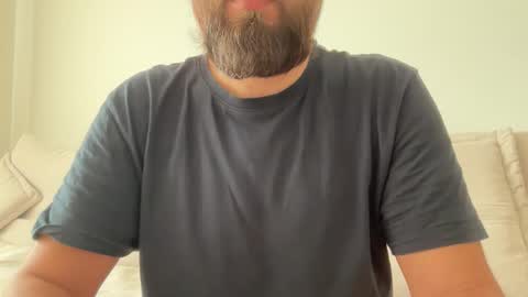 Snapshot of themonarchgoat chatting on 12, 10, 2025 TheMonarchGoat online show from 12, 10, 2025