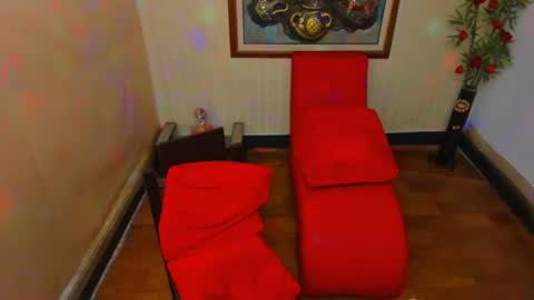 themuscularvenezuelanman online show from 30, 6, 2026