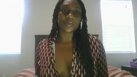 Snapshot of thenaturalgoddess chatting on 4, 4, 2026 TheNaturalGoddess online show from 4, 4, 2026
