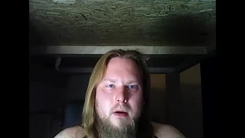 thenewdude1992 online show from 27, 2, 2025