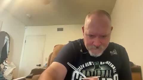 Snapshot of thenewganon chatting on 21, 5, 2026 thenewganon online show from 21, 5, 2026