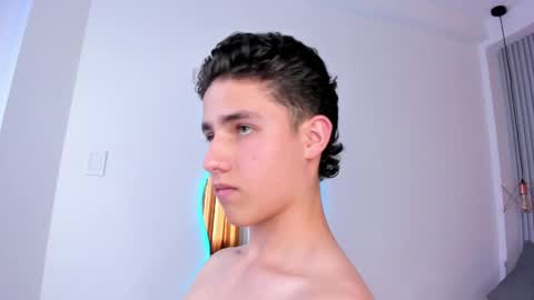  THEO- MATEO  online show from 7, 1, 2025