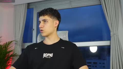  THEO- MATEO  online show from 25, 2, 2025