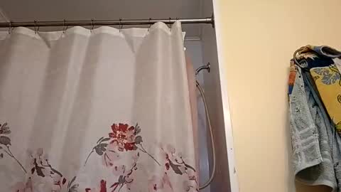 Snapshot of theoneandonlyjenn chatting on 20, 4, 2026 theoneandonlyjenn online show from 20, 4, 2026