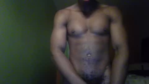 Snapshot of theoneishe chatting on 18, 12, 2025 theone online show from 18, 12, 2025