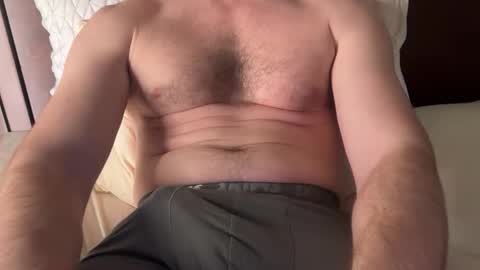 Snapshot of theonenextdoor1 chatting on 2, 4, 2026 theonenextdoor1 online show from 2, 4, 2026