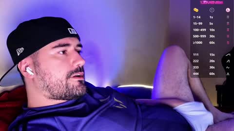 Snapshot of theoravi chatting on 22, 12, 2024 Theo Ravi online show from 22, 12, 2024