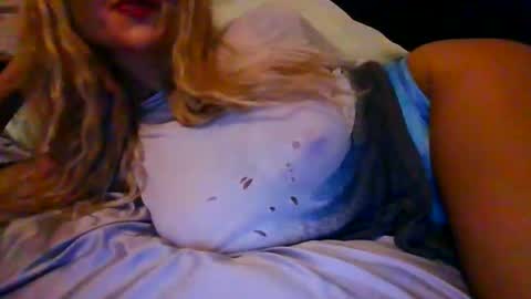 the peach princess  online show from 30, 12, 2024