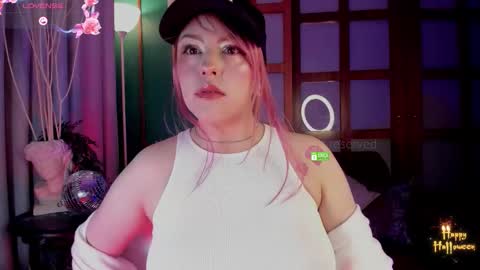 Snapshot of theprincess_rosee chatting on 9, 10, 2025 Rosie  online show from 9, 10, 2025