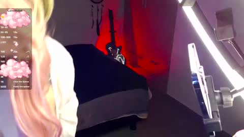 Snapshot of theprojectsara1 chatting on 18, 11, 2025 Sara online show from 18, 11, 2025