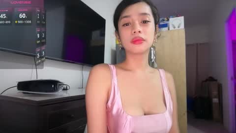 Snapshot of thequeenofsexx chatting on 16, 4, 2026 Amber DONT FORGET TO FOLLOW ME AND THUMBS UP online show from 16, 4, 2026