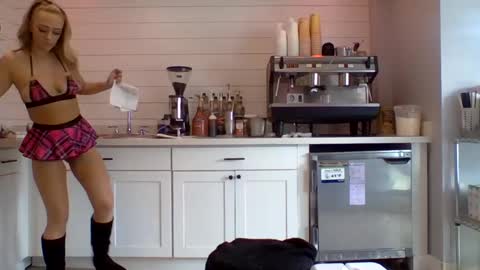 Snapshot of therealbabygofficial chatting on 1, 10, 2025 therealbabygofficial online show from 1, 10, 2025