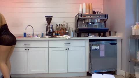 Snapshot of therealbabygofficial chatting on 24, 10, 2025 therealbabygofficial online show from 24, 10, 2025