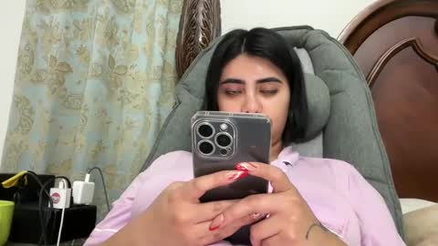 Snapshot of therealcamilabaddie chatting on 18, 12, 2024 therealcamilabaddie online show from 18, 12, 2024