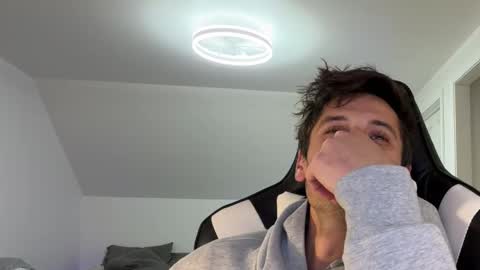 therealdylansdick online show from 14, 11, 2025