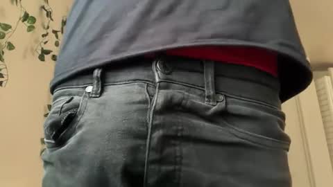 Snapshot of therealferrarii chatting on 27, 3, 2026 therealferrarii online show from 27, 3, 2026