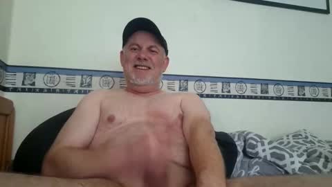 Snapshot of therealholland1979 chatting on 26, 4, 2026 therealholland1979 online show from 26, 4, 2026