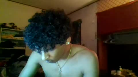 Snapshot of therealprimitive chatting on 22, 9, 2025 therealprimitive online show from 22, 9, 2025