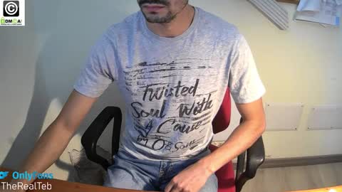 Snapshot of therealteb chatting on 30, 9, 2025 TheRealTeb online show from 30, 9, 2025