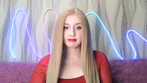 Snapshot of therosesweet chatting on 21, 4, 2026 Rose online show from 21, 4, 2026