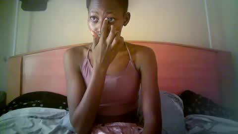 Snapshot of therry_heart chatting on 21, 4, 2026 hearty online show from 21, 4, 2026