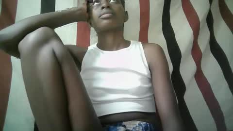Snapshot of therry_heart chatting on 23, 4, 2026 hearty online show from 23, 4, 2026