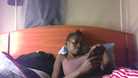 Snapshot of therry_heart chatting on 26, 4, 2026 hearty online show from 26, 4, 2026