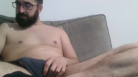 Snapshot of thesaint84 chatting on 19, 12, 2024 Saint online show from 19, 12, 2024