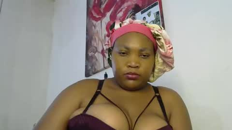 Snapshot of theshybaddie chatting on 24, 1, 2025 theshybaddie online show from 24, 1, 2025