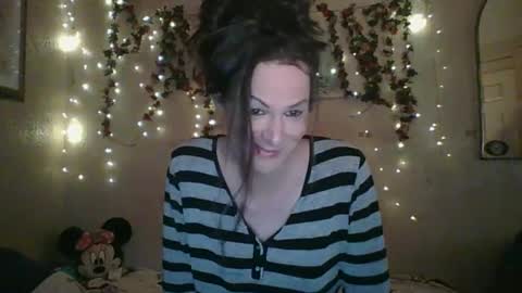 sillymillie0 online show from 4, 3, 2025