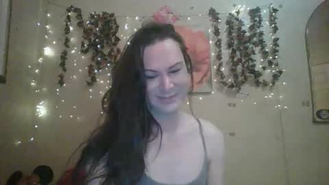 Snapshot of thesillymillie chatting on 11, 4, 2026 sillymillie0 online show from 11, 4, 2026