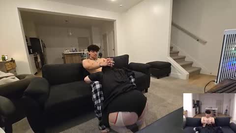 theslutcouple98 online show from 26, 10, 2025