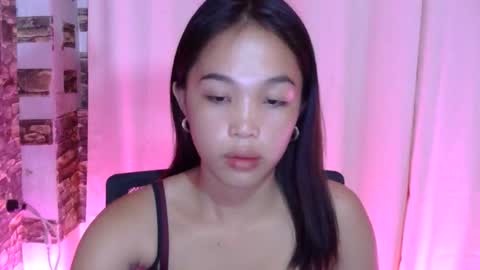 Snapshot of thessssy chatting on 5, 4, 2026 thessssy online show from 5, 4, 2026