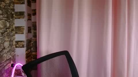 Snapshot of thessssy chatting on 21, 4, 2026 thessssy online show from 21, 4, 2026